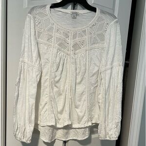 Sundance crinkled off-white blouse.